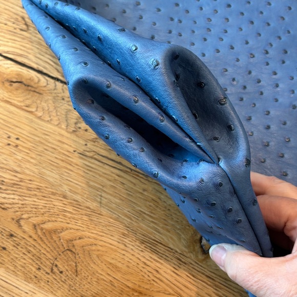 Blue Tote With Matching Pouch - Picture 3 of 11